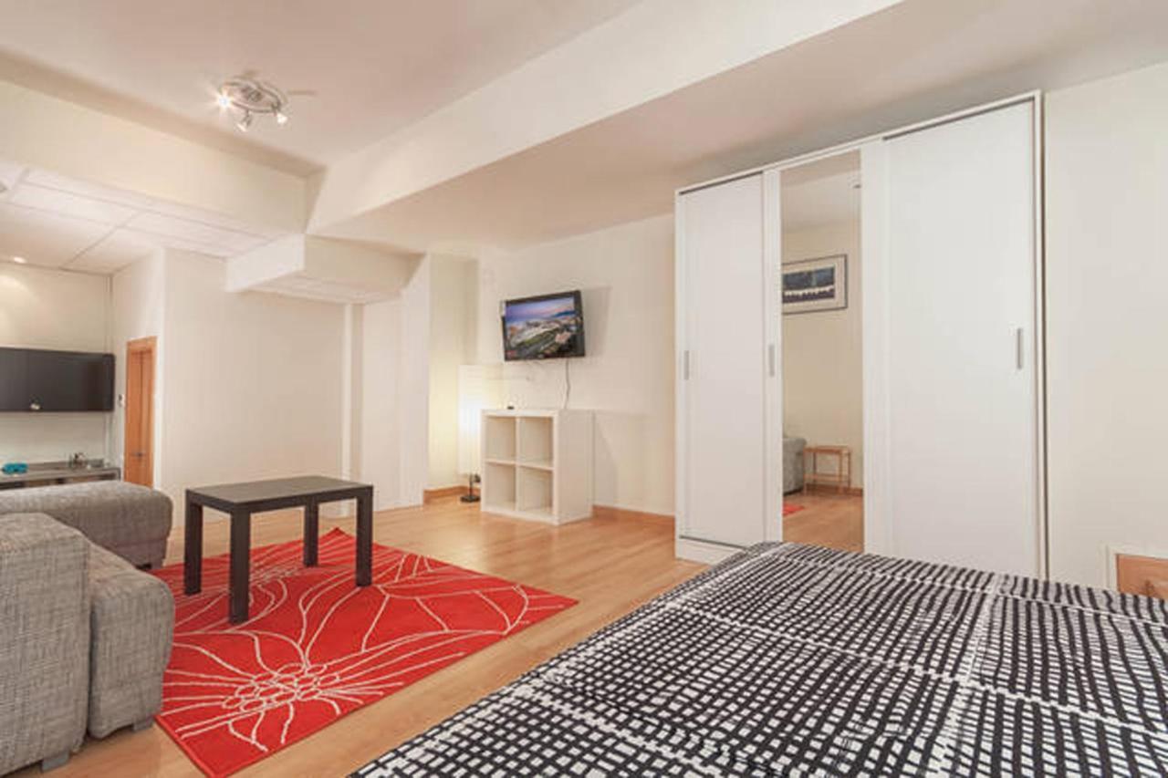 Victoria Freshapartments マラガ 部屋 写真