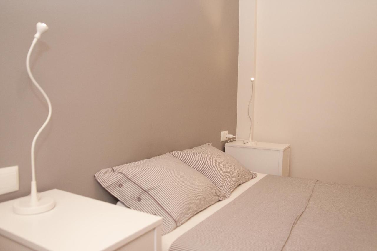 Victoria Freshapartments マラガ 部屋 写真